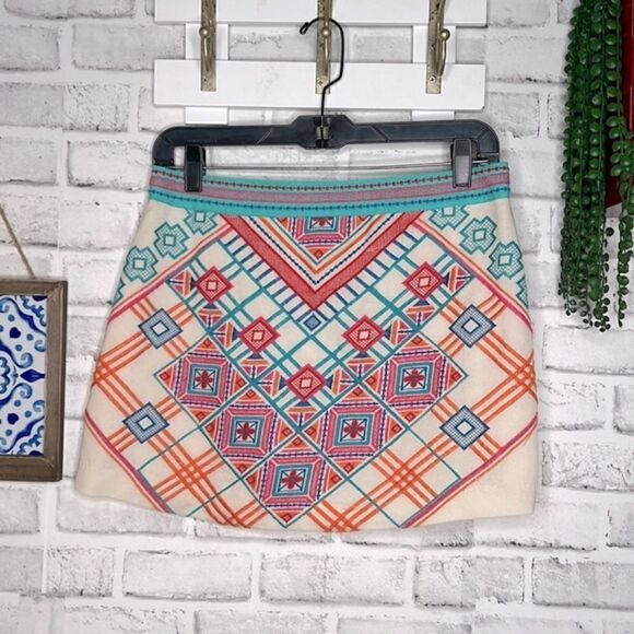 Francesca's Harper Linen Embroidered Mini Skirt Boho Hippie Size Small - Picture 3 of 8